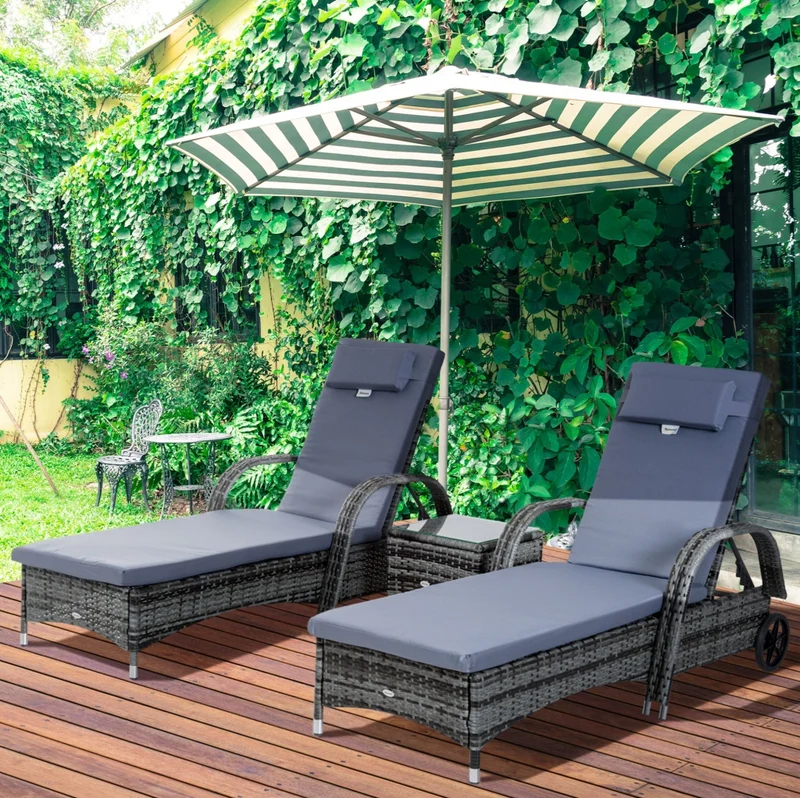 Set 3 pezzi da esterno con 2 lettini prendisole e tavolino laterale; grigio in metallo e polyrattan